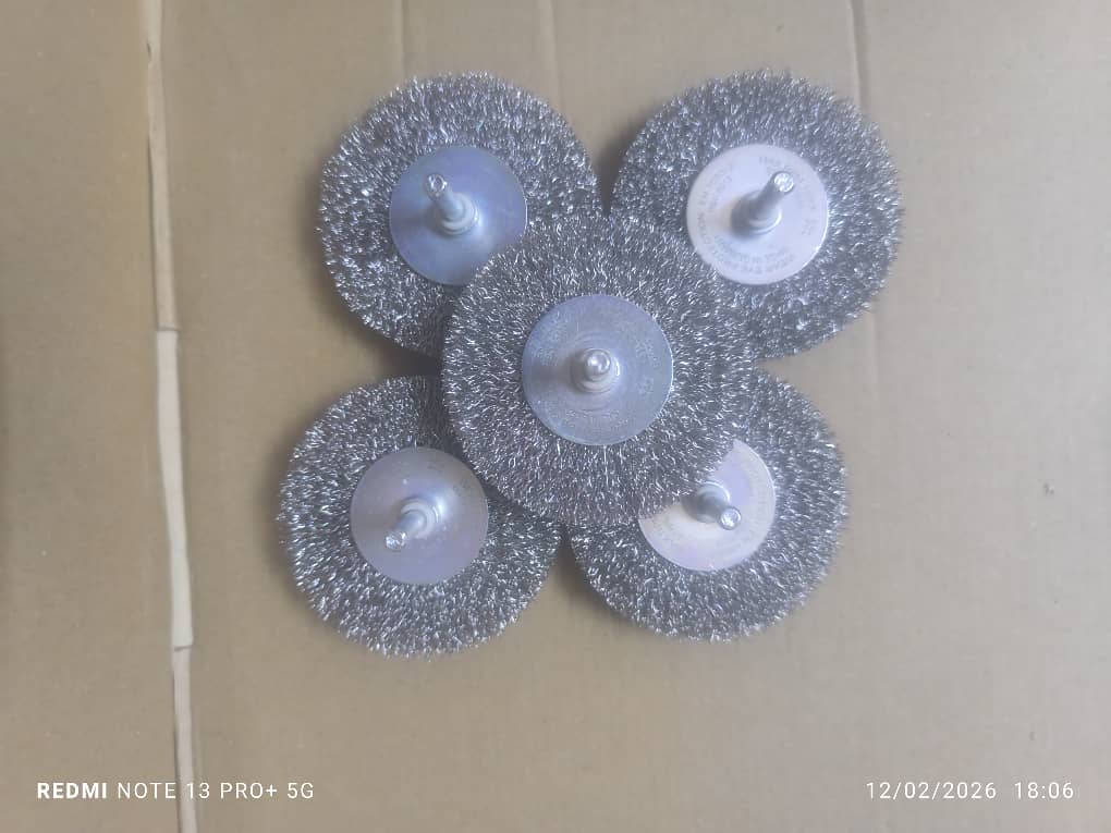 brosses métalliques